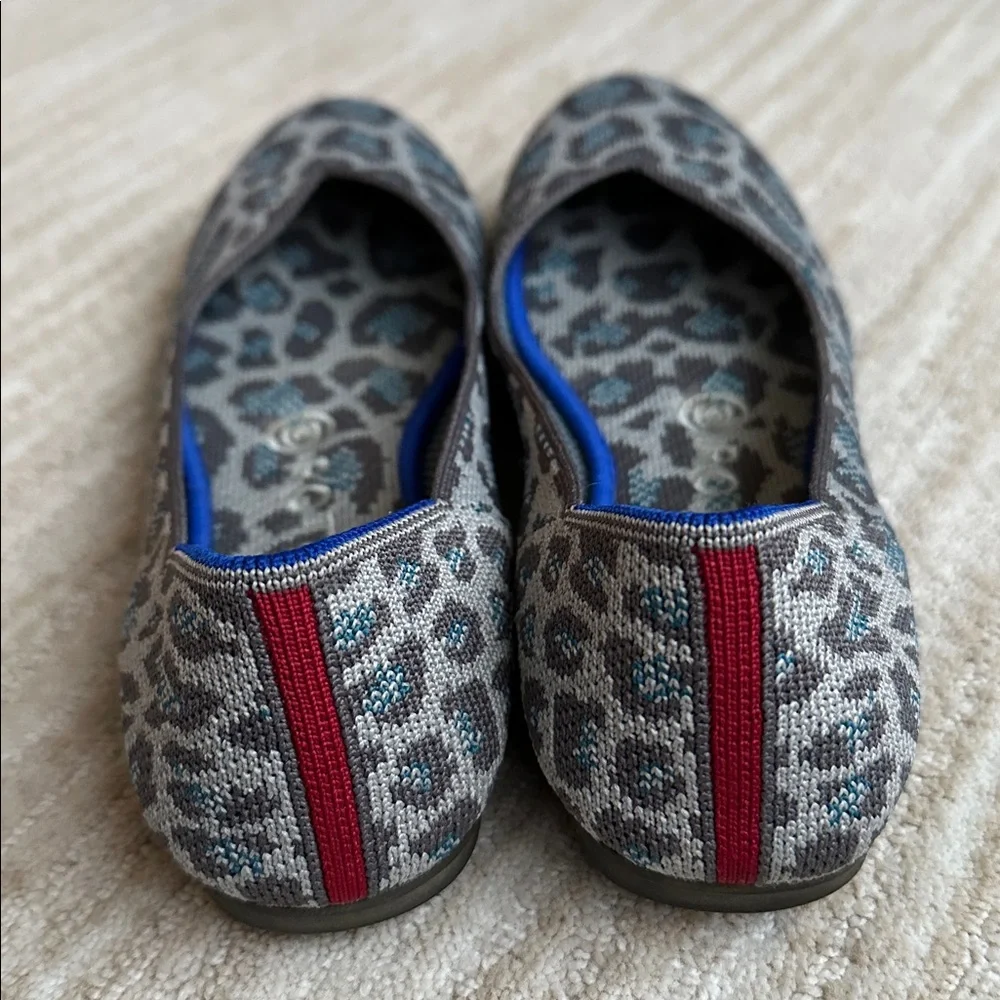 EUC Rothy’s Gray Spotted Leopard Cheetah Round Toe Flats Limited Edition Size 7